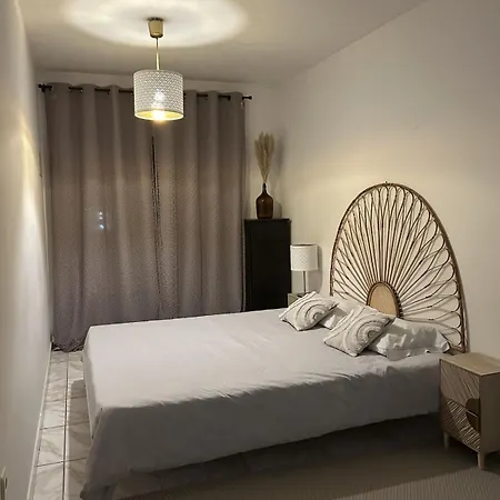 Proximo Da E Do Centro Da